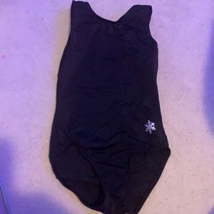 plain black leo!